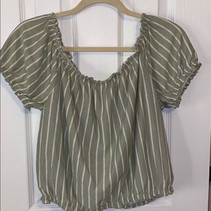 American Eagle off the shoulder top